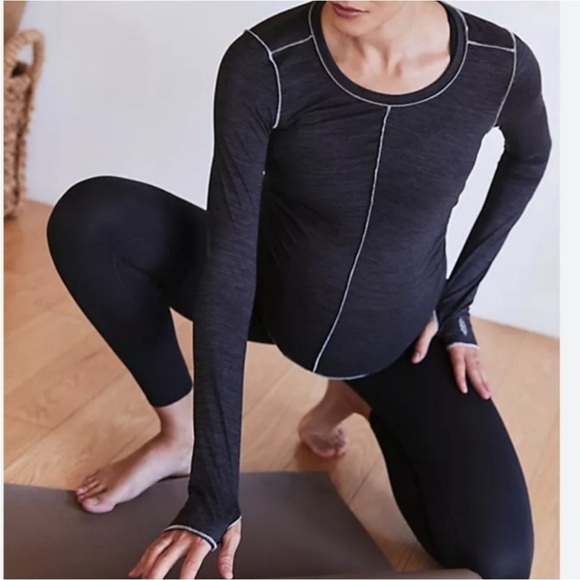 FP Movement x Hatch Black Ruched Long Sleeve Maternity Top NWT Right on the Run - Picture 10 of 11